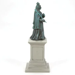 Dickens Village Series*Department 56 A Monument For Her Majesty