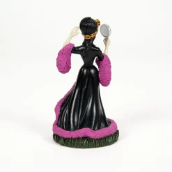 Hot Properties Village*Department 56 Elvira On Set