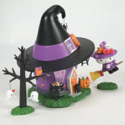 Hello Kitty Village*Department 56 Hello Kitty's Witch Tower