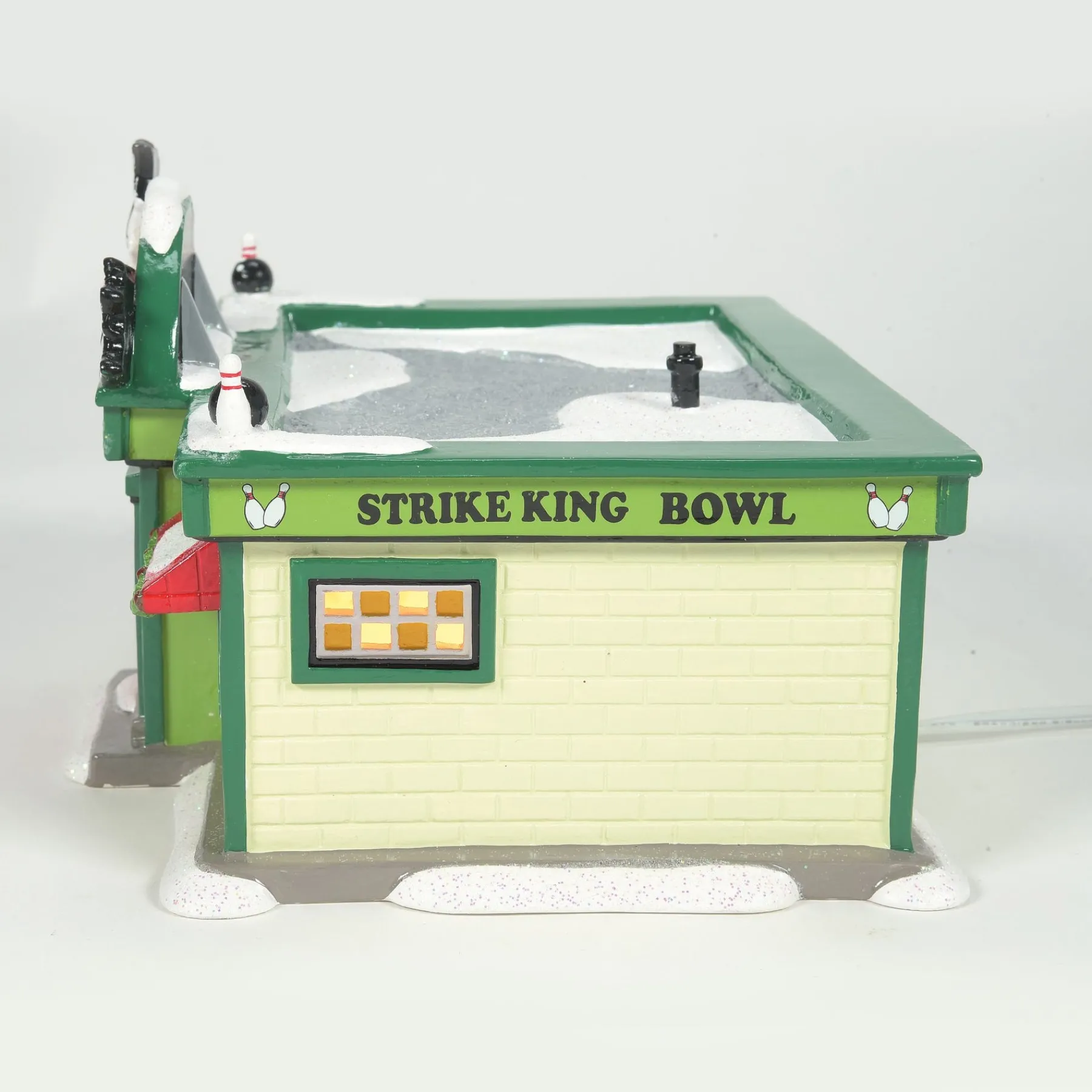 Peanuts® Village*Department 56 Strike King Bowling Alley