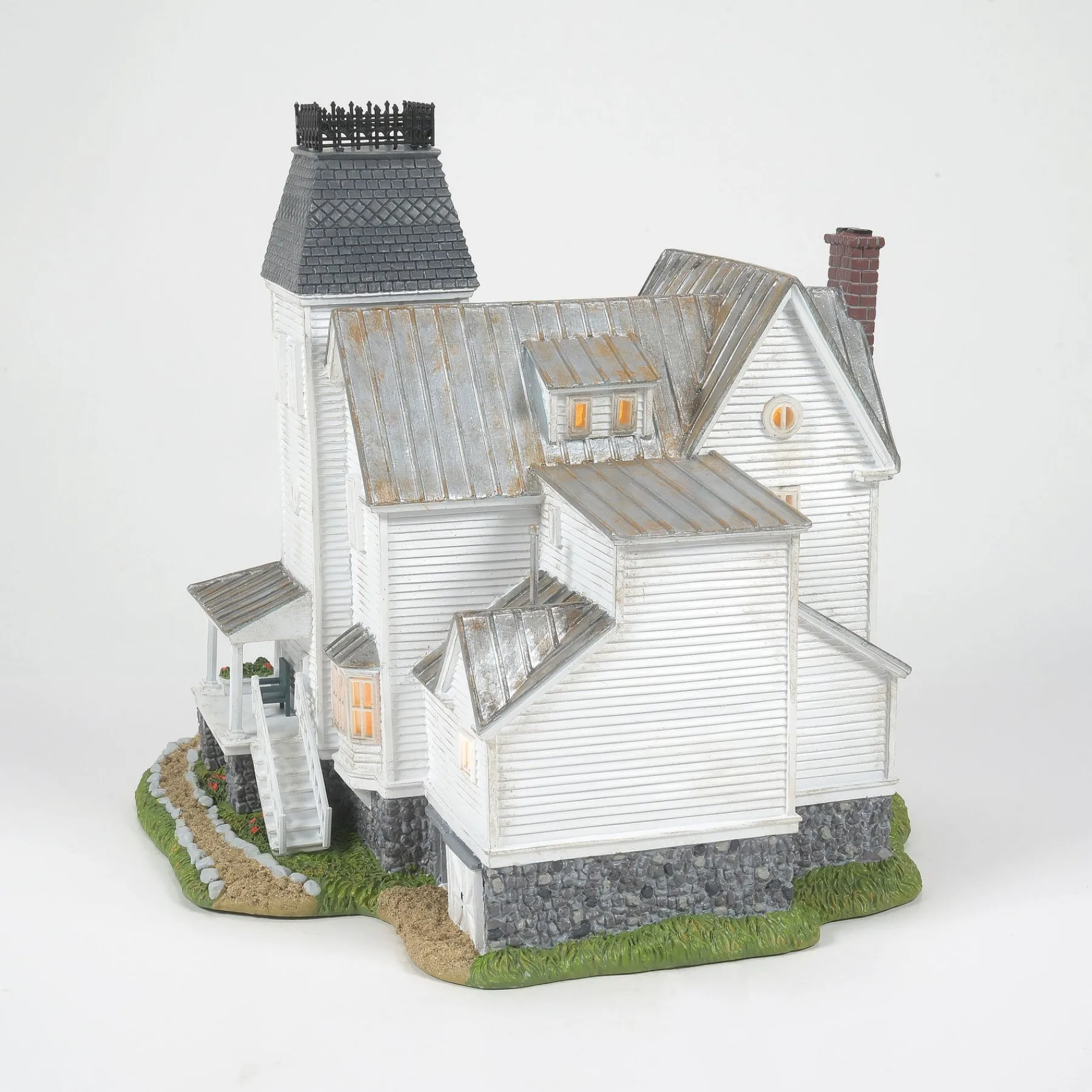 Hot Properties Village*Department 56 The Beetlejuice House