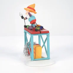 North Pole Series*Department 56 Time To Decorate