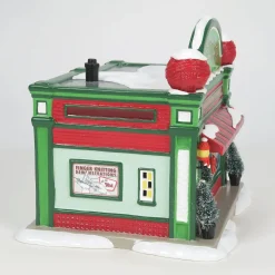 The Original Snow Village*Department 56 Warm & Cozy Yarn Shop